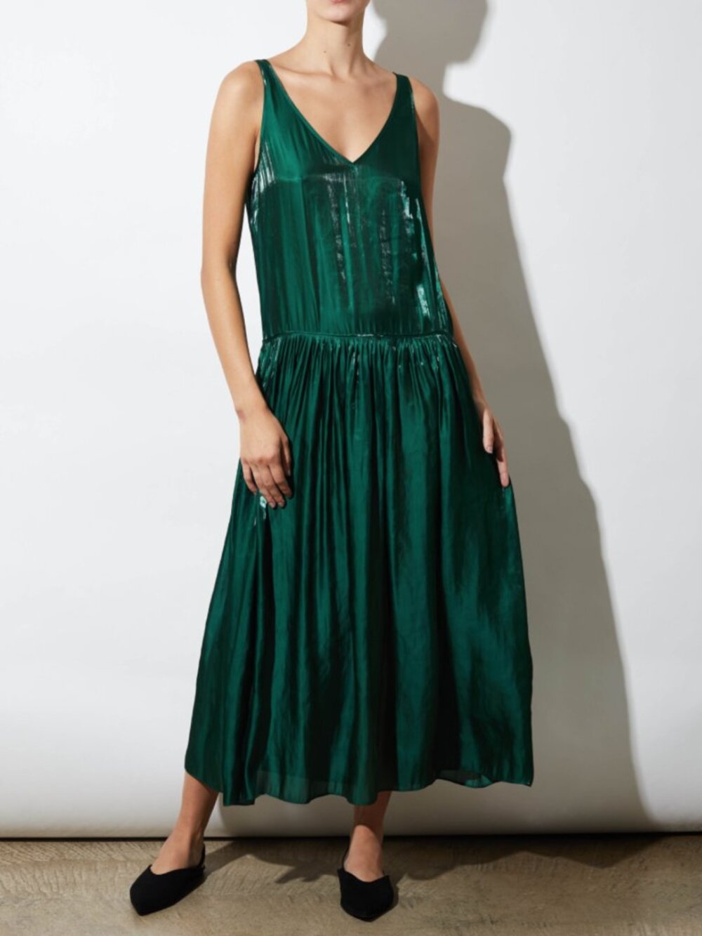 RHIÉ Studio 100% Lightweight, draping Merino Wool Dress — Emerald Green